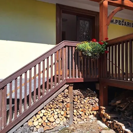 Apartamento Pecaric Metlika