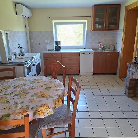 Apartamento Pecaric Metlika